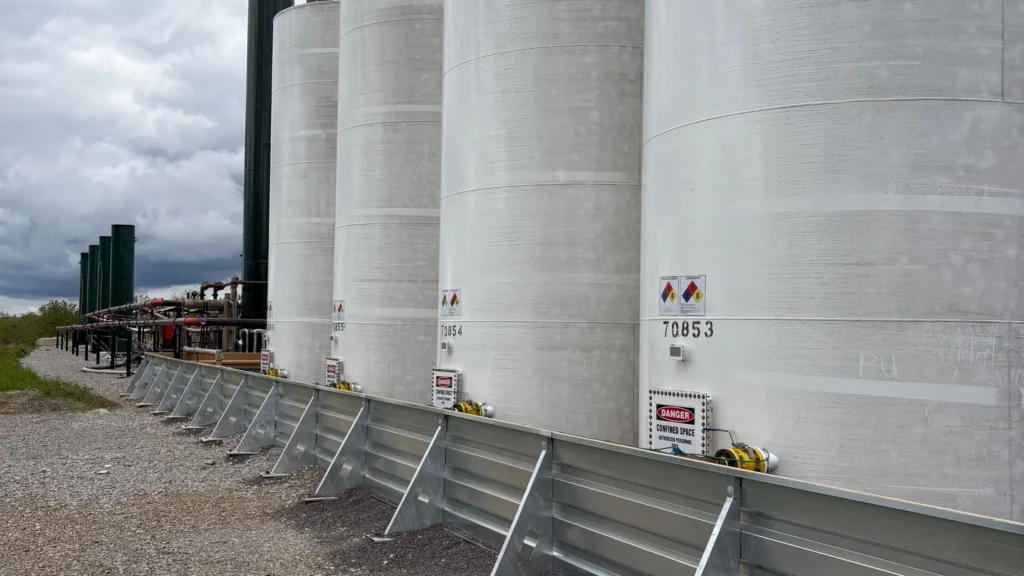 Secondary Containment During Tank Battery Workovers and Equipment Changeouts